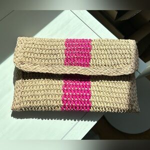 Handwoven KAANAS Straw Clutch with Pink Accent. Never worn, perfect condition.
